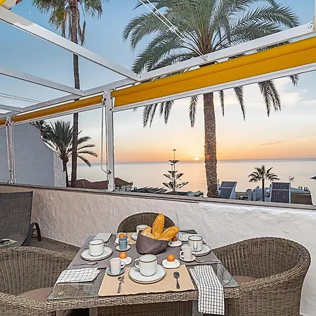 Luxury Apartment, Sea Views, Jacuzzi And Sauna. Апартаменты